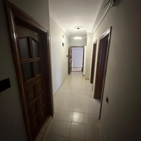 Hiddengarden Apartment *